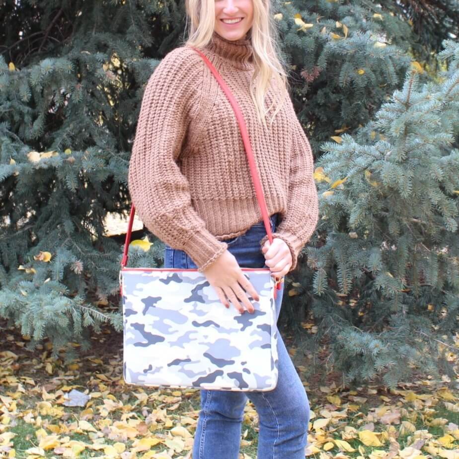 #9 Abby Camo Padded Crossbody Techie
