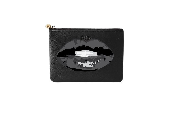 #2 Black Lips Black Pouch