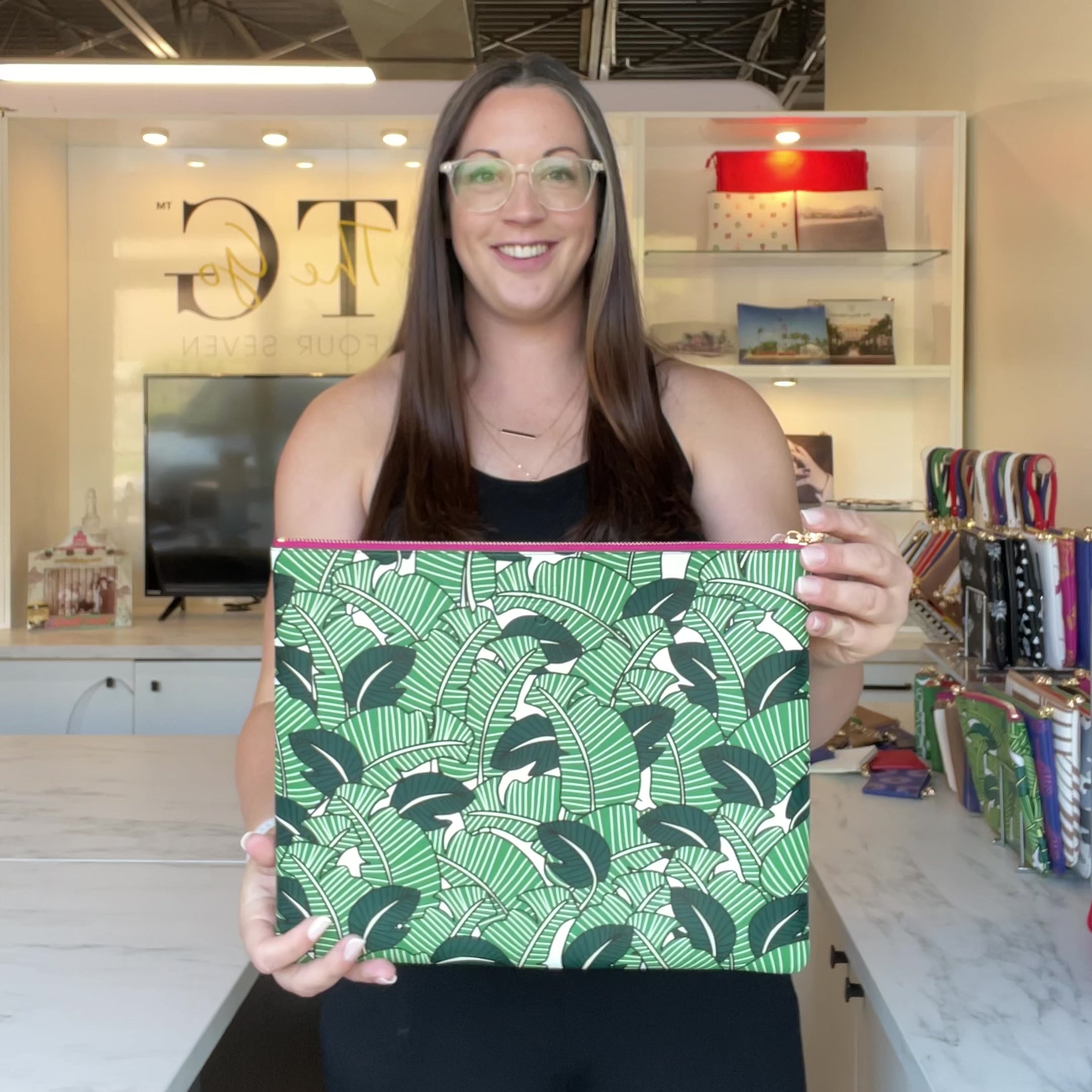 Load video: #8 Becky Banana Pouch