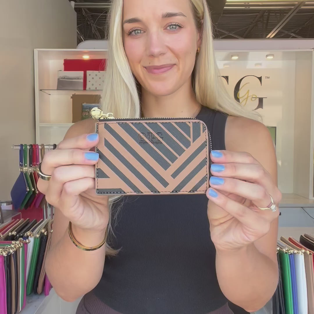 Load video: Card Case Shay Stripe Tan